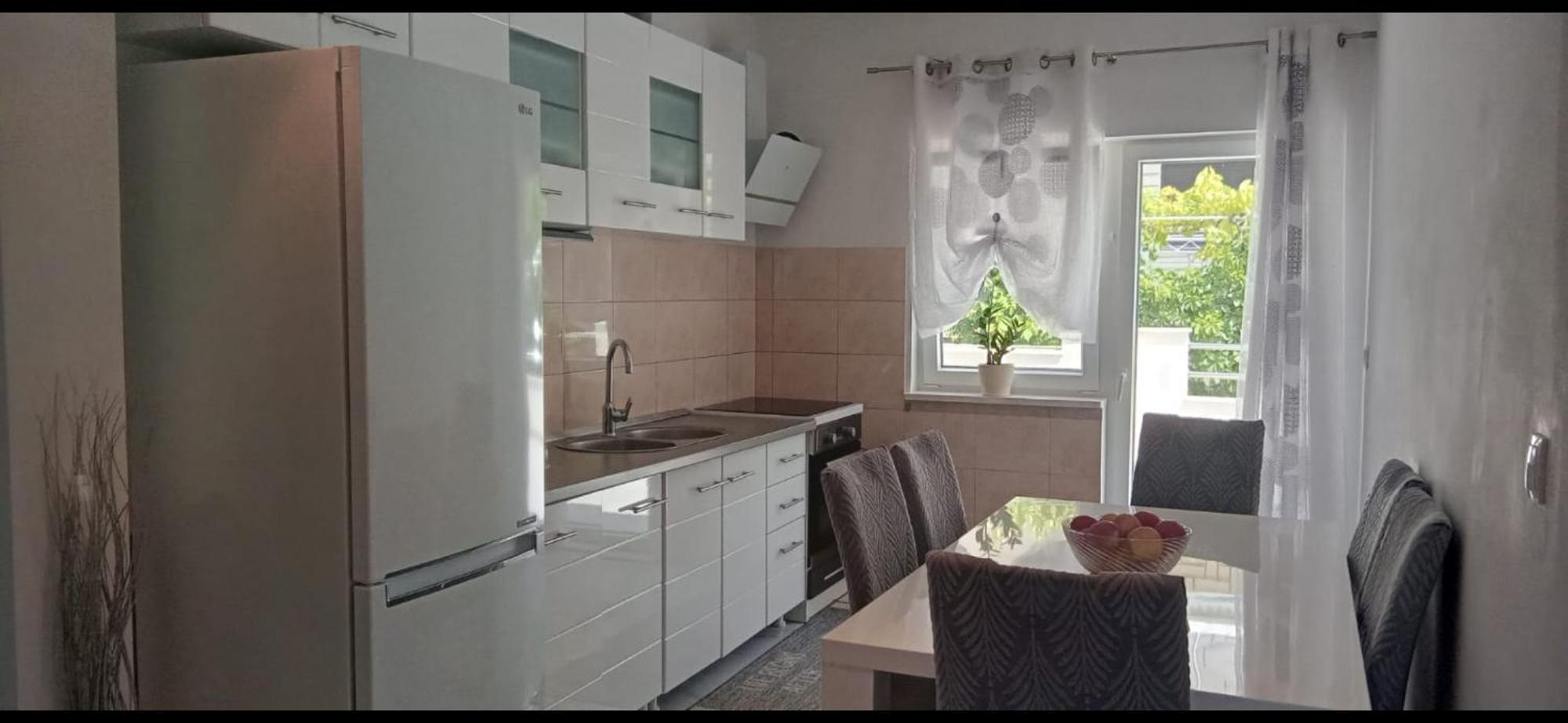 Apartment Biskupovic Dugi Rat Luaran gambar